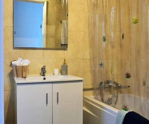 Apartment Salty Stories *